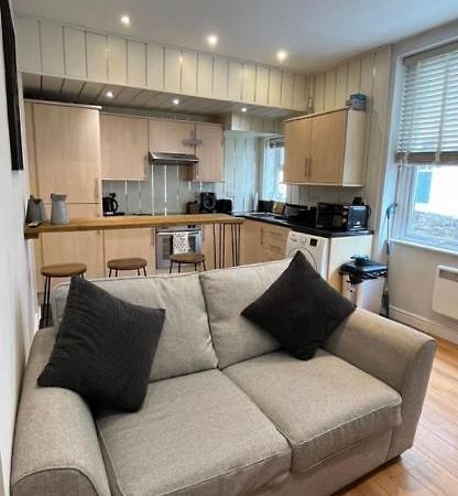 One Bedroom Apartment In The Centre Of Llandudno Exteriör bild
